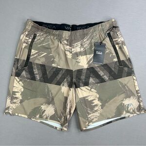 RVCA MENS YOGGER STRETCH SHORTS 17” KHAKI CAMO